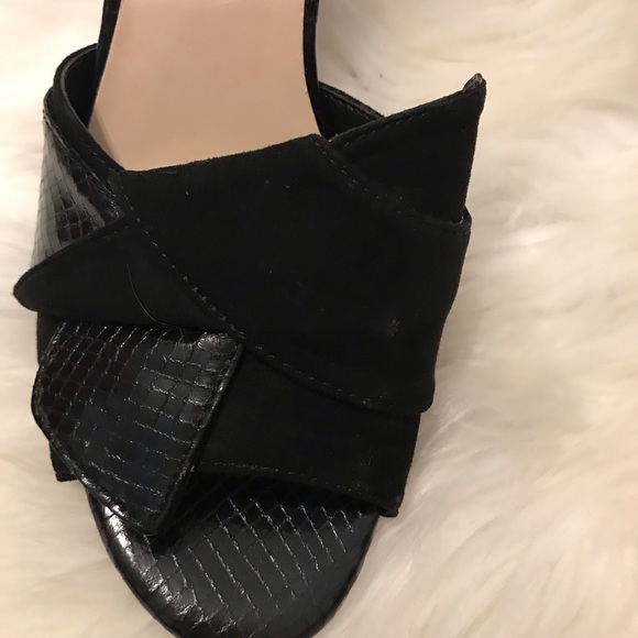 🌺NEW! Nine West 2 tone pattern heels🌺 - Picture 2 of 6